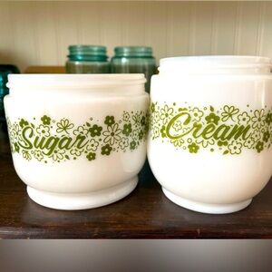 Vintage Gemco Spring Blossom Creamer & Sugar 💚
